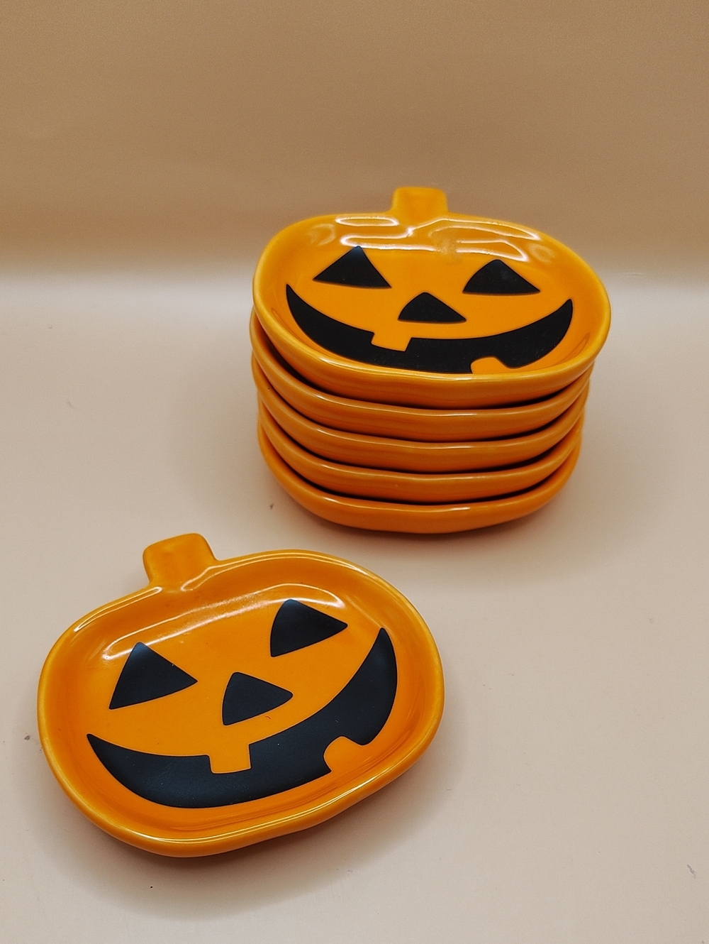 Orange Jack-O'-Lantern Ceramic Small Trinket Plates, Halloween Party Decoration